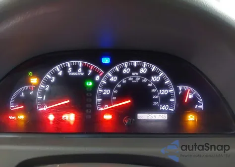 2006 Toyota Camry Xle z USA, uszkodzony, nr VIN 4T1BE32K86U666000